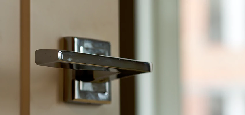 Door Lever Knob Repair in Temecula, California