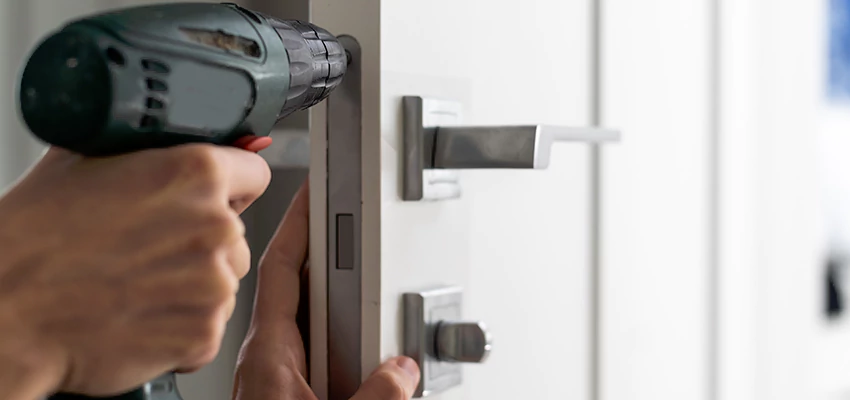Locksmith For Lock Replacement Near Me in Temecula, CA
