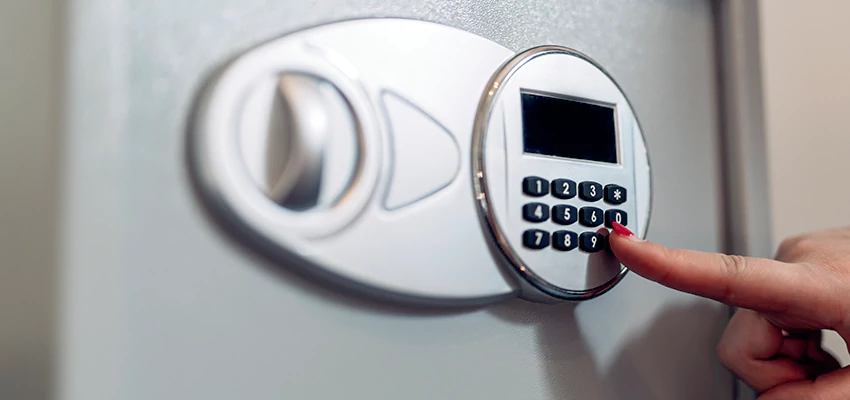 Jewelry Safe Cracking in Temecula, California